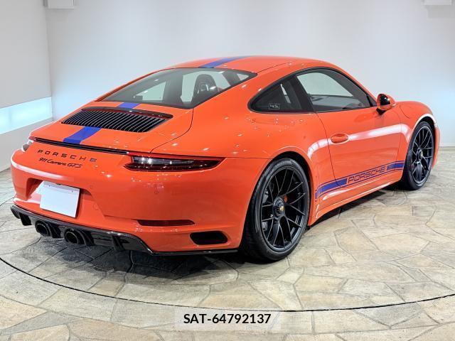 Porsche 911 2017-12 8010957-2