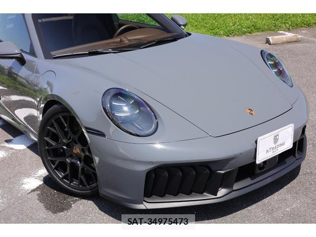 Porsche 911 2025-07 8011436-10