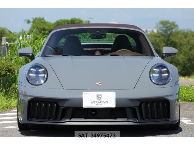 Porsche 911 2025-07 8011436-11
