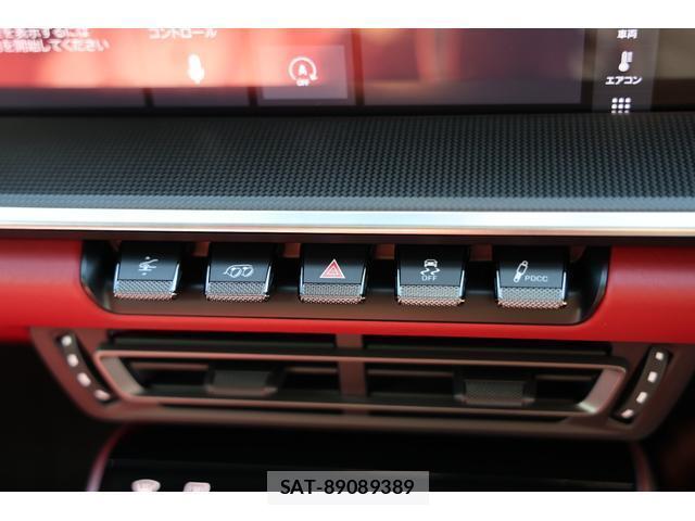 Porsche 911 2021-03 8011438-12