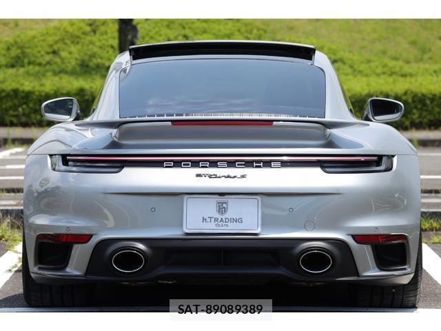 Porsche 911 2021-03 8011438-13