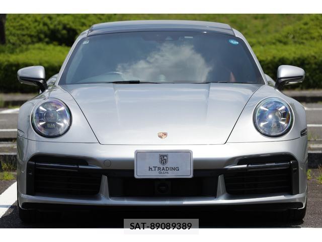 Porsche 911 2021-03 8011438-17