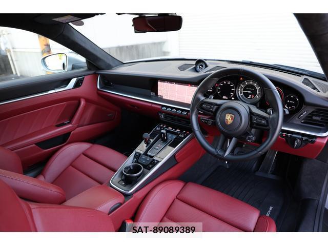 Porsche 911 2021-03 8011438-4