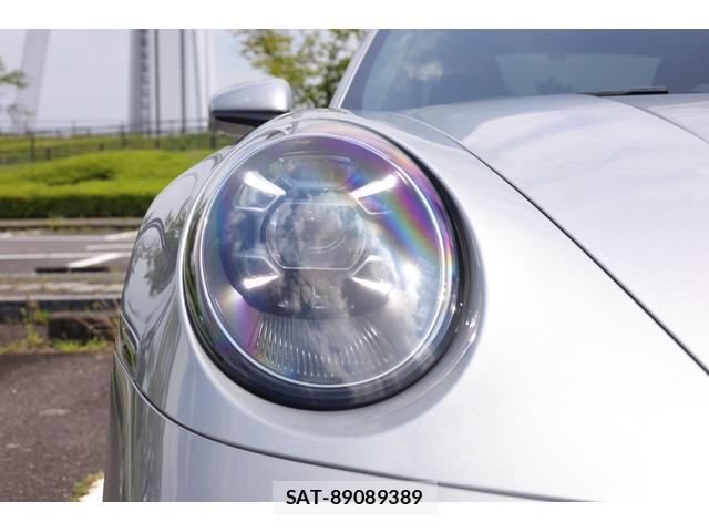 Porsche 911 2021-03 8011438-8