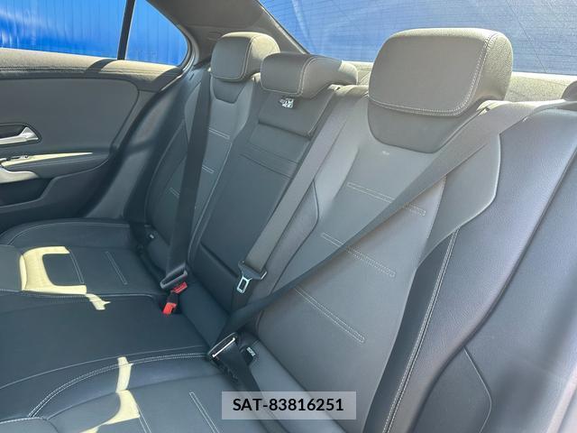 Mercedes Benz A-CLASS 2021-03 8006861-14