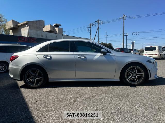 Mercedes Benz A-CLASS 2021-03 8006861-4