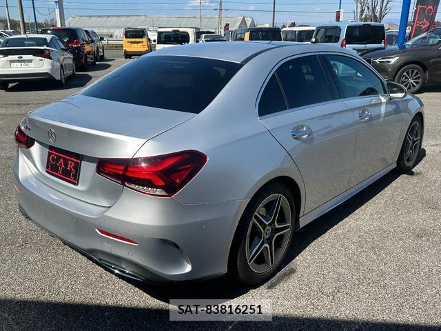 Mercedes Benz A-CLASS 2021-03 8006861-5