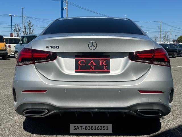 Mercedes Benz A-CLASS 2021-03 8006861-6