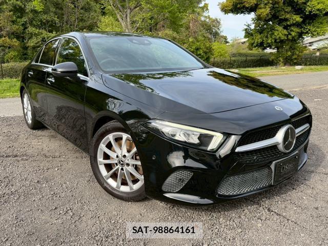 Mercedes Benz A-CLASS 2019-09 8007535-9