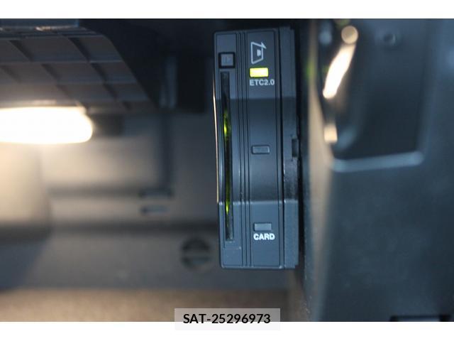 Mercedes Benz A-CLASS 2020-12 8008601-6
