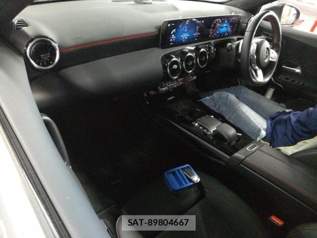 Mercedes Benz A-CLASS 2020-12 8009112-2