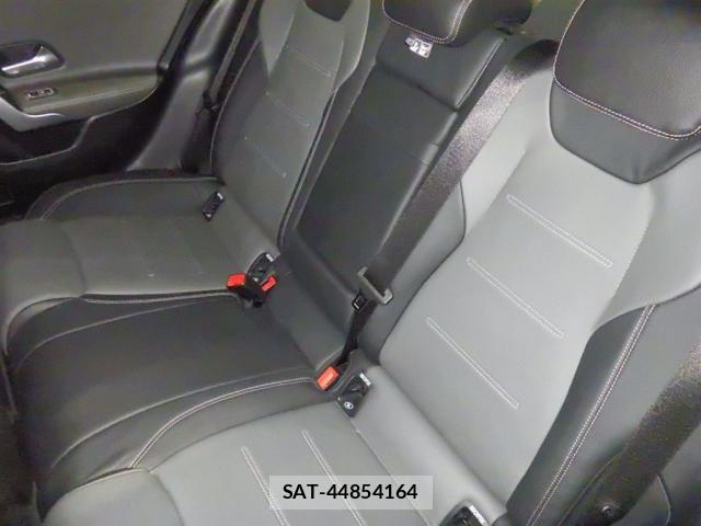 Mercedes Benz A-CLASS 2020-05 8009114-3