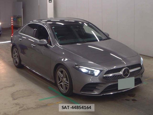 Mercedes Benz A-CLASS 2020-05 8009114-4