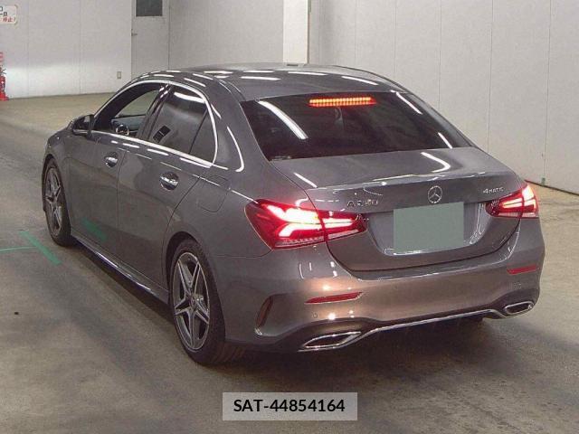 Mercedes Benz A-CLASS 2020-05 8009114-5