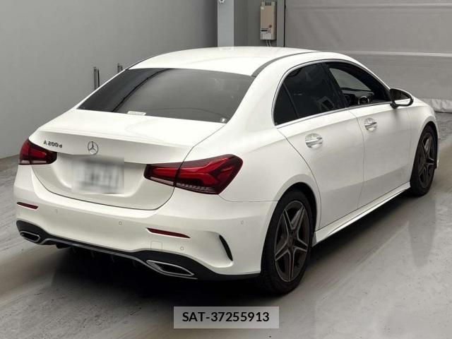 Mercedes Benz A-CLASS 2020-03 8009239-8