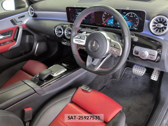 Mercedes Benz A-CLASS 2019-11 8009260-2
