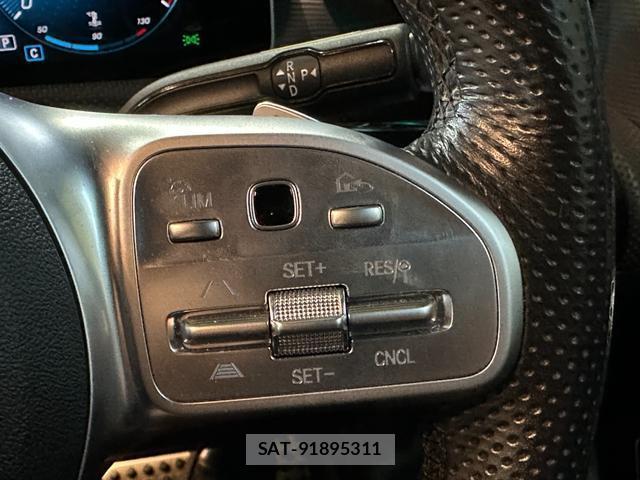 Mercedes Benz A-CLASS 2019-11 8010006-18