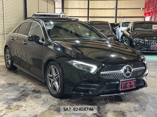 Mercedes Benz A-CLASS 2020-02 8010007-1