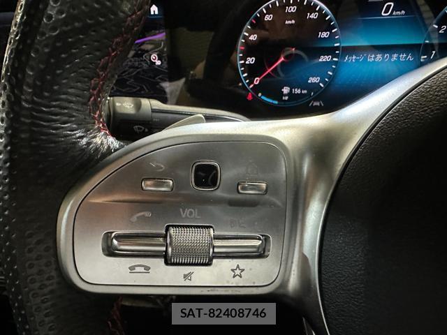 Mercedes Benz A-CLASS 2020-02 8010007-16