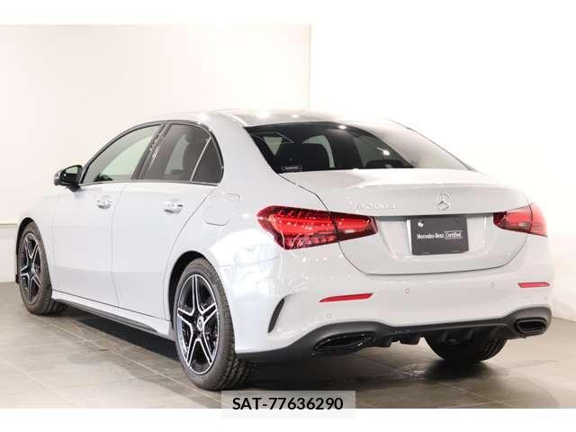 Mercedes Benz A-CLASS 2025-08 8010060-15