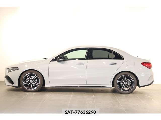 Mercedes Benz A-CLASS 2025-08 8010060-16
