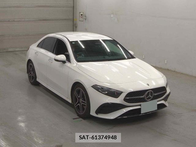 Mercedes Benz A-CLASS 2025-03 8010546-0