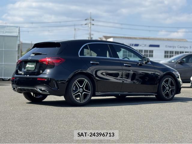 Mercedes Benz A-CLASS 2025-05 8007836-18