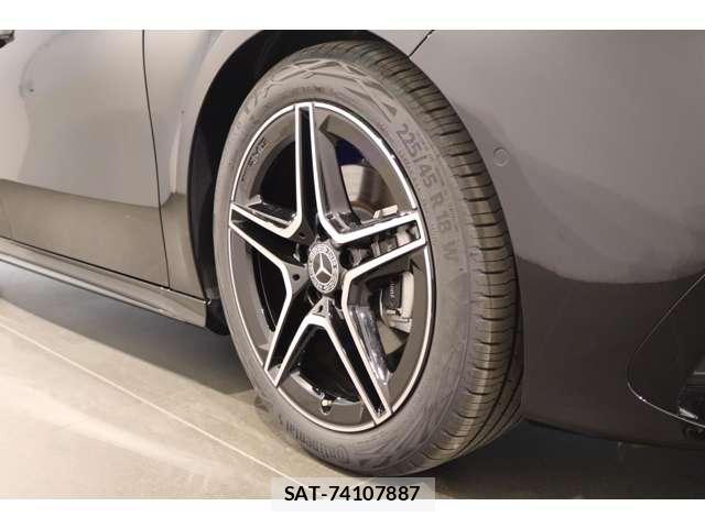 Mercedes Benz A-CLASS 2026-04 8010063-15