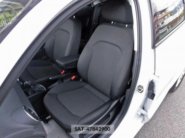 Audi A1 2014-09 8004282-14