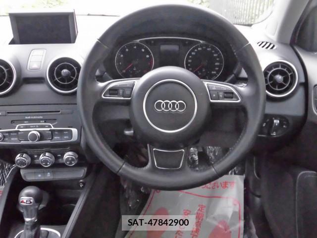 Audi A1 2014-09 8004282-17
