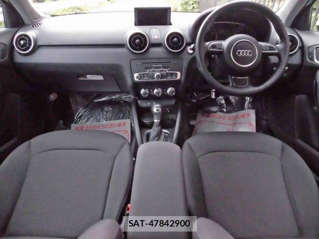 Audi A1 2014-09 8004282-2