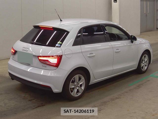 Audi A1 2015-09 8009144-1