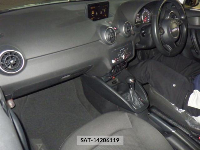 Audi A1 2015-09 8009144-2