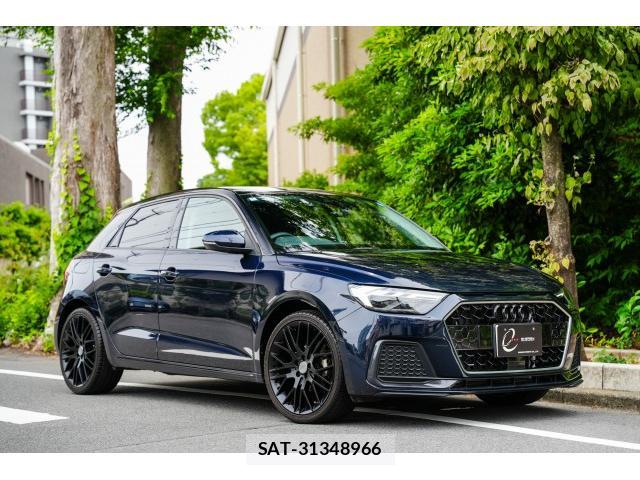 Audi A1 2022-03 8010177-0