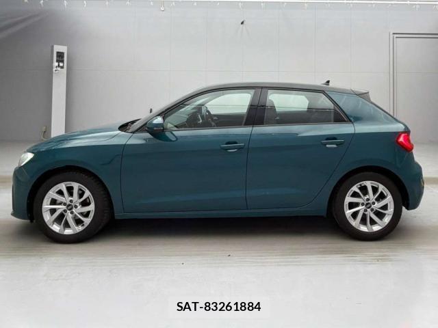 Audi A1 2021-05 8010206-7
