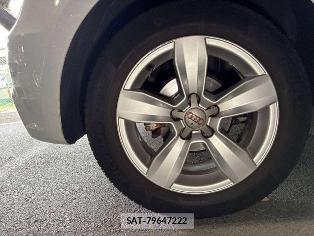 Audi A1 2017-06 8010212-8