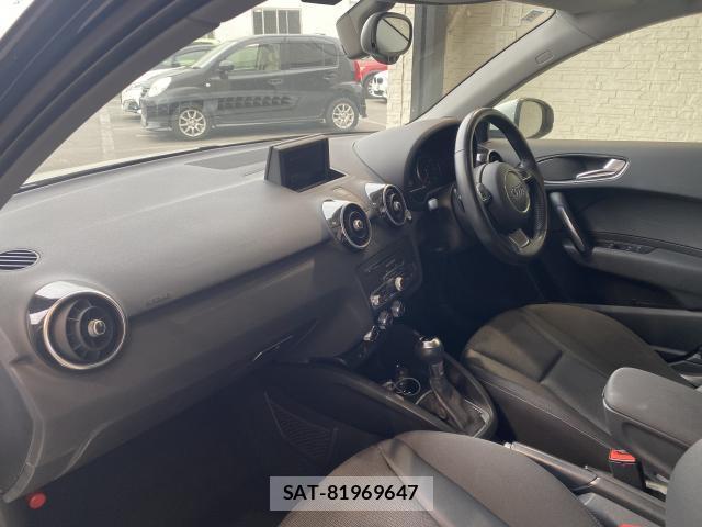 Audi A1 2012-06 8010399-16
