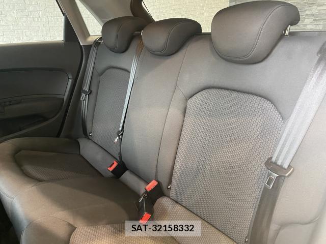 Audi A1 2014-08 8010412-19
