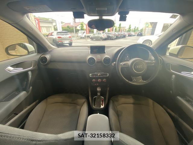Audi A1 2014-08 8010412-2