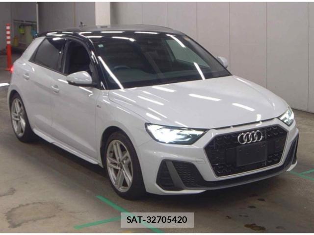 Audi A1 2021-04 8010539-3