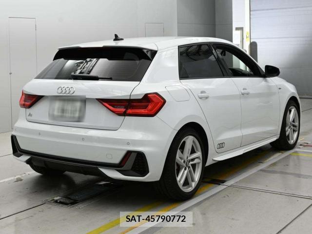 Audi A1 2019-12 8010543-1
