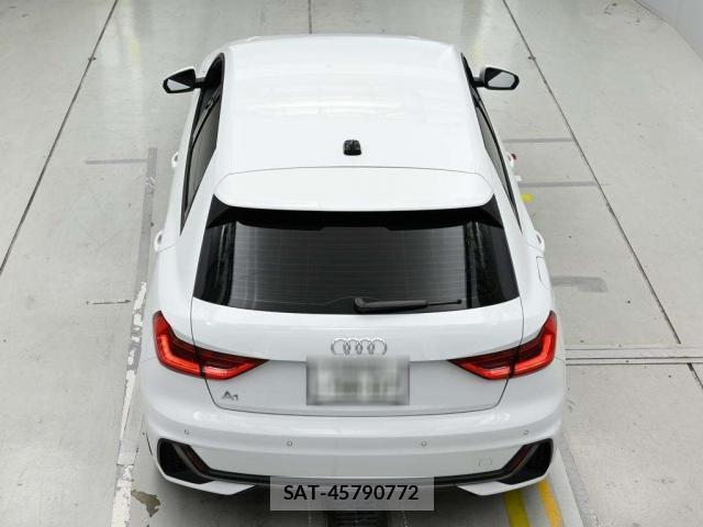 Audi A1 2019-12 8010543-11