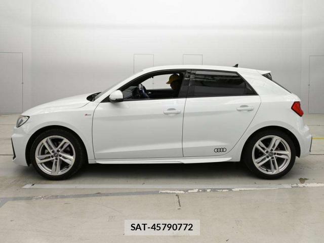 Audi A1 2019-12 8010543-6