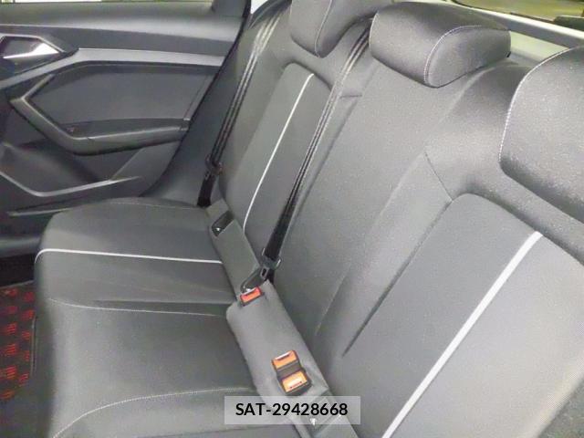 Audi A1 2021-02 8010544-3