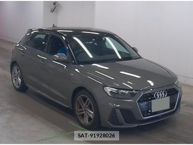 Audi A1 2023-07 8010554-3