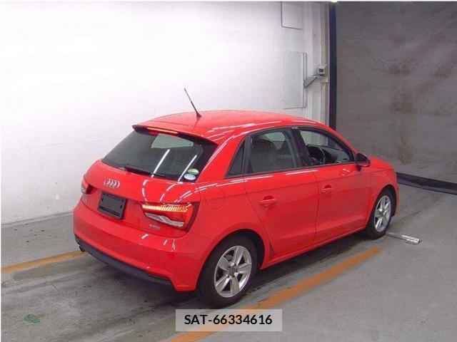 Audi A1 2015-07 8010721-4