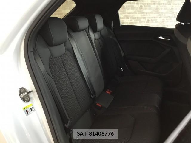 Audi A1 2020-12 8011132-10