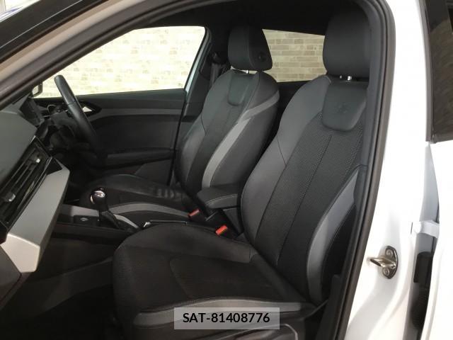 Audi A1 2020-12 8011132-11