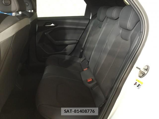 Audi A1 2020-12 8011132-12