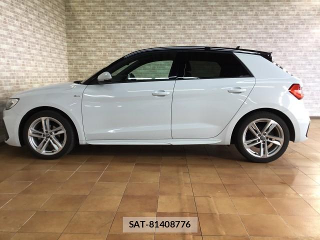 Audi A1 2020-12 8011132-6